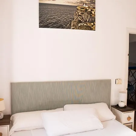 Isla Privada, Menorca * Fornells (Menorca)