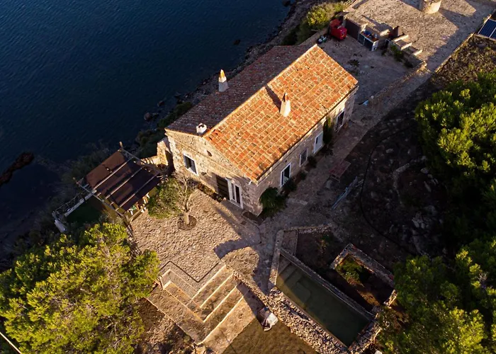 וילה Isla Privada, Menorca